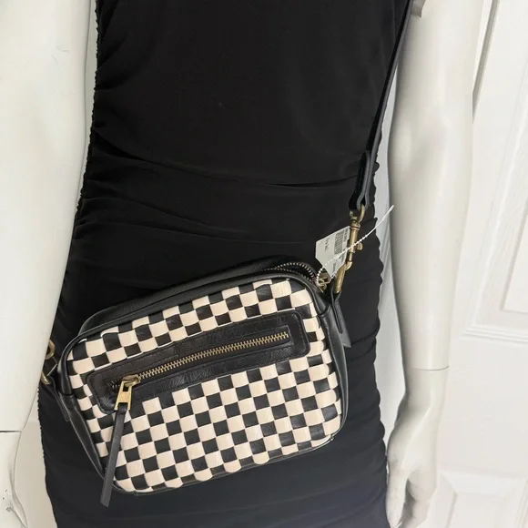 Universal Thread Checkered Black and CreamCrossbody Bag - Picture 5 of 7